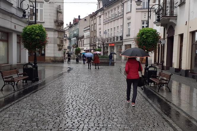 Do środy w Małopolsce ma padać deszcz.  Jest ostrzeżenie meteo