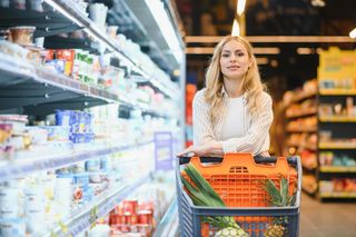 Gdzie zrobisz zakupy 3 maja. Te sklepy są otwarte. Lidl i Biedronka zamknięte