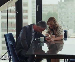 Pierwsza miłość po wakacjach nowy sezon. Artur Kulczycki (Łukasz Płoszajski), Berenika (Maria Konarowska)