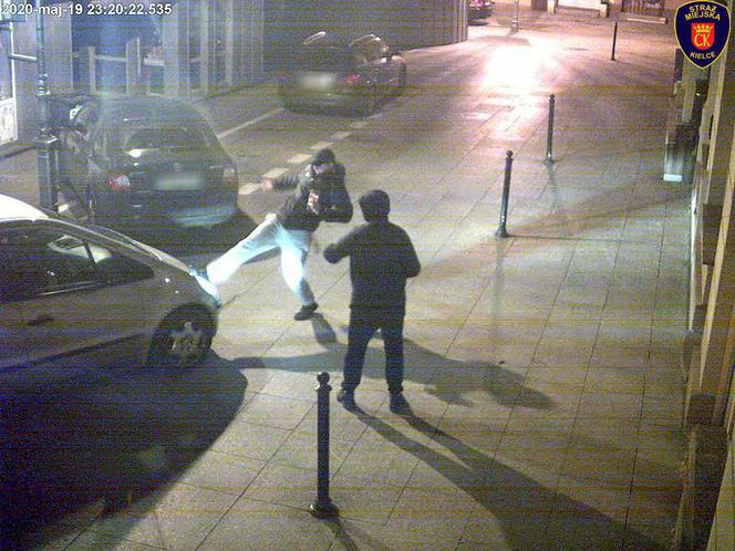 Nocna agresja w centrum Kielc! Wyładował się na... zakłdadzie SZEWSKIM! 
