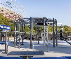 Nowa siłownia plenerowa na Błoniach PGE Narodowego. Trening przez całą dobę nie tylko dla posiadaczy karty Multisport 