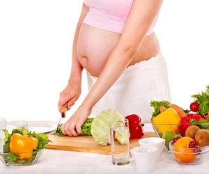 Przeziębienie w ciąży. 5 sposobów na przeziębienie w ciąży