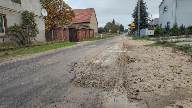 Fatalny stan drogi w Gronówku