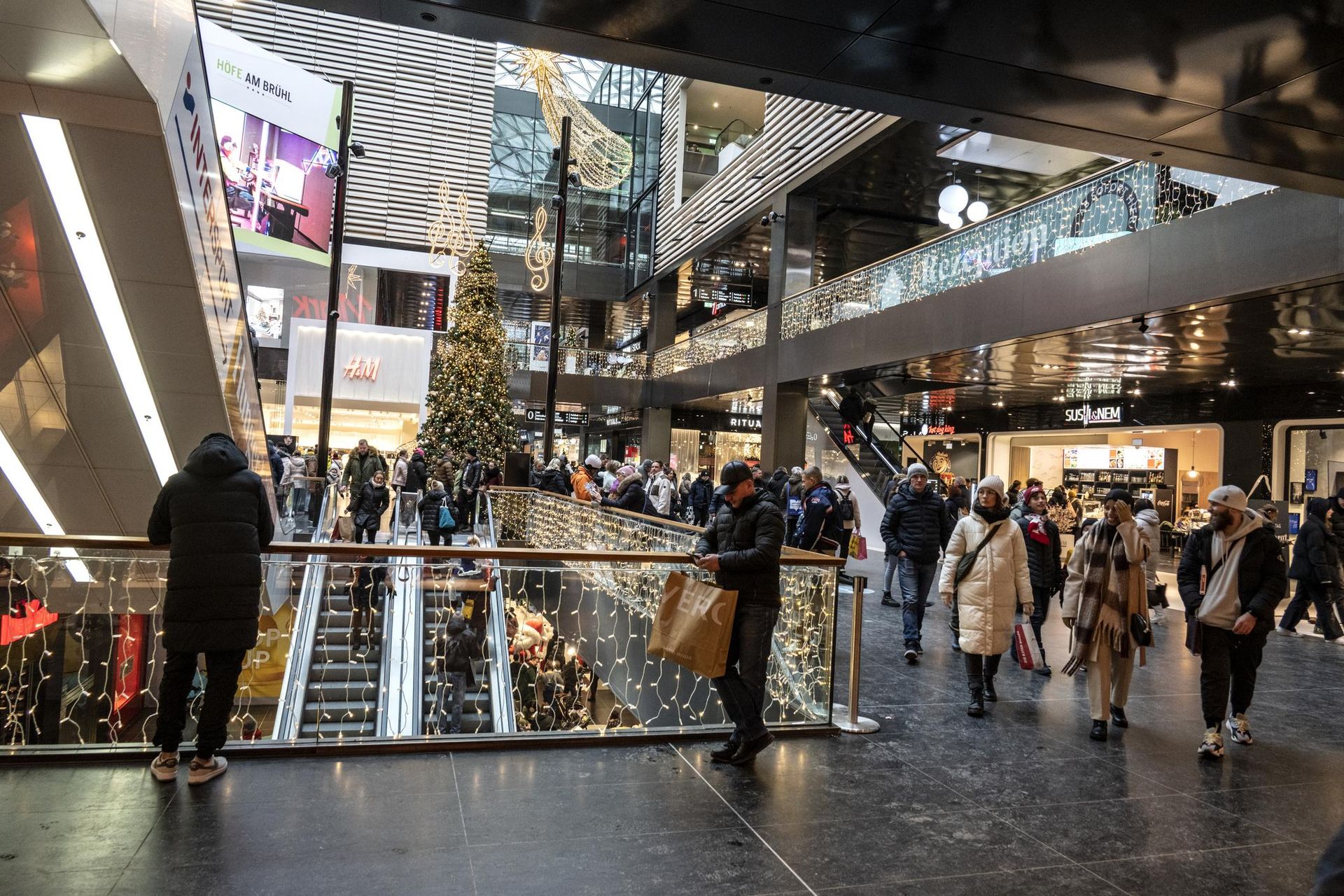 WSZYSTKIE SKLEPY WARSZAWA visual data 5