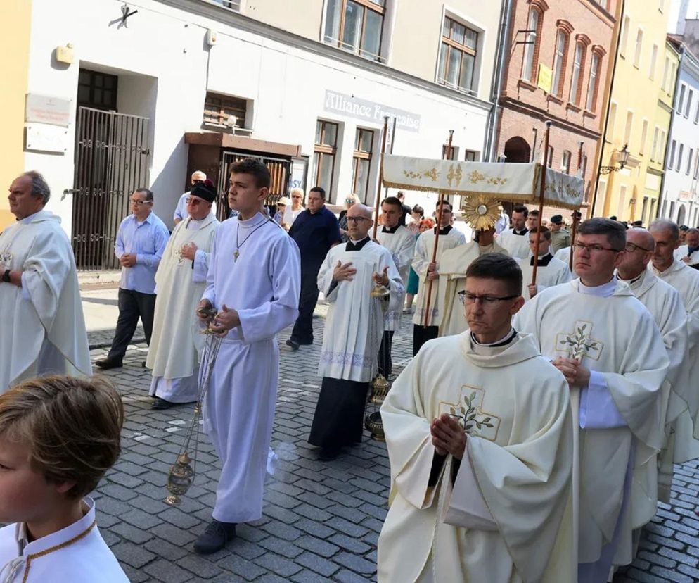 Boże Ciało w Toruniu: Szczegóły procesji na starówce