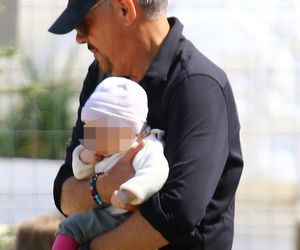 Krzysztof Ibisz je żonie z ręki