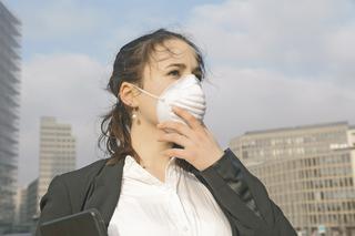 Jak leczyć infekcje górnych dróg oddechowych. Smog szkodzi