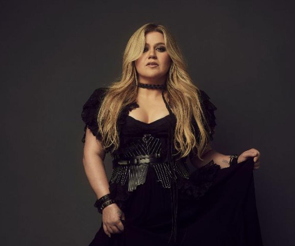 Nowości Muzyczne 2023: Kelly Clarkson i jej chemistry. Płyta idealna na wakacje