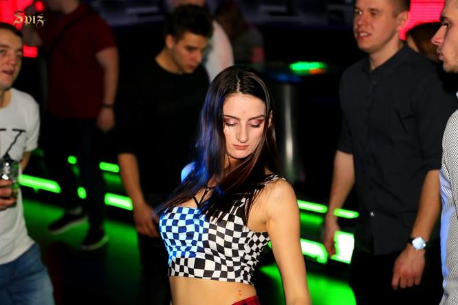 Taka impreza zdarza się raz na cztery lata. Taką bawili się klubowicze w katowickim Spiżu 29 lutego