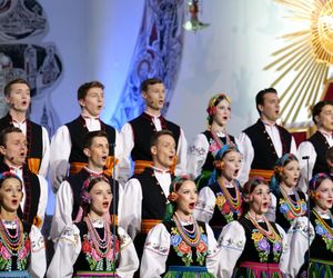 Występ zespołu Mazowsze w Starachowicach