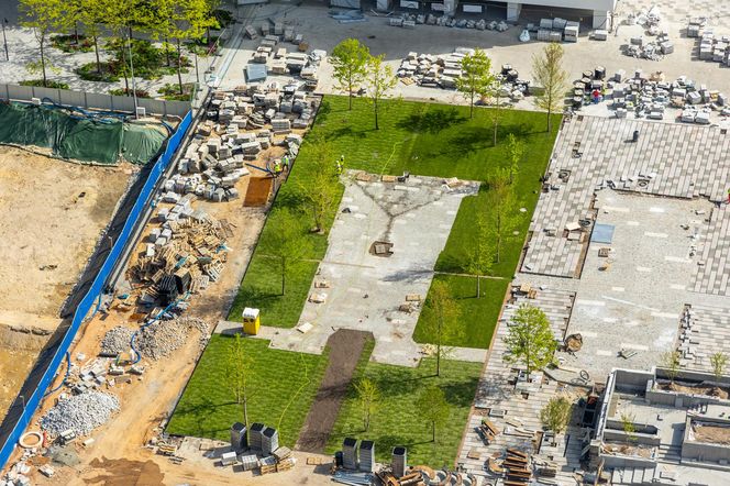Plac Centralny w Warszawie pod koniec budowy