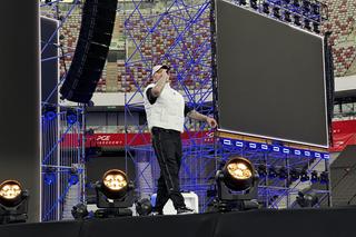 Roztańczony PGE Narodowy z VOX FM - trwają ostatnie przygotowania. Zobacz zdjęcia zza kulis