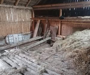 Remont chyży łemkowskiej w Hańczowej