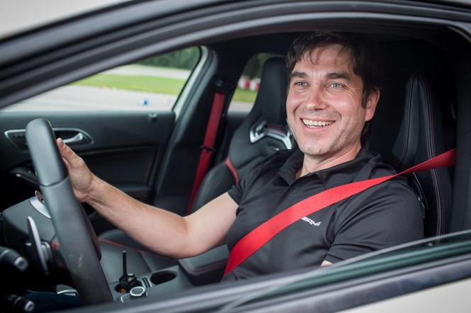Marcin Dorociński w Mercedesach AMG