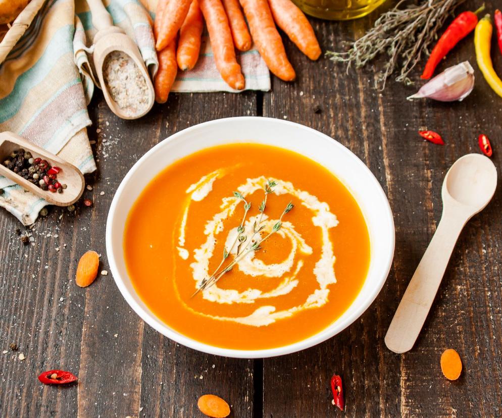 Kremowa zupa marchewkowa z masłem orzechowym - przepyszna dawka zdrowia