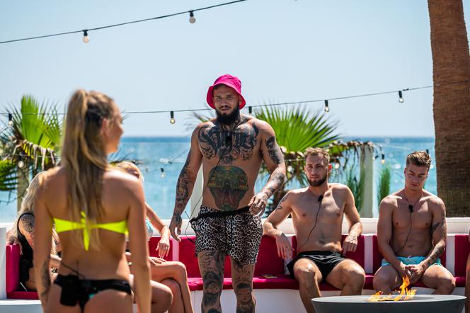 Love Island 4