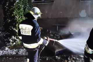 Tragiczny pożar w Krzysztoforowie. Nie żyje mężczyzna. 12. osób ewakuowano