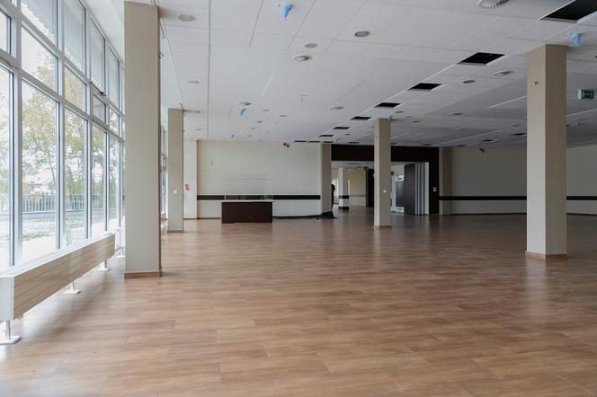 Wnętrza przyszłego szpitala tymczasowego w Ciechocinku