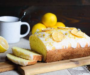 Ucierane ciasto z ricottą i cytryną - idealne do kawy i herbaty