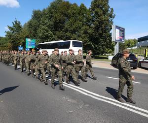 Defilada wojskowa w Katowicach i piknik. Wojewódzkie Obchody Święta Wojska Polskiego 2024