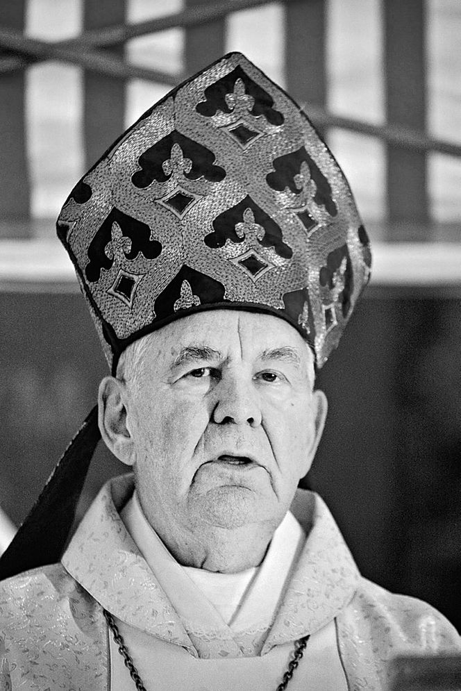 Zmarli znani Warszawiacy w 2025 roku