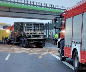 Mężczyzna z córeczką zginęli na S3! Uderzyli w pojazd amerykańskich sił zbrojnych [ZDJĘCIA, AKTUALIZACJA]