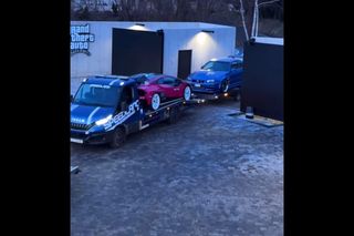 Samochody Buddy wróciły na posesję Youtubera