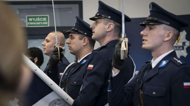 Gdańsk ma nowych policjantów. Złożyli ślubowanie [GALERIA]
