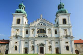 Klasztor kamedułów na Bielanach. Zakonnicy mieszkają tam od ponad 400 lat