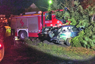 Pijani strażacy wjechali w 13. posterunek