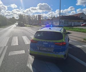 Śmiertelne potrącenie pieszej w Bartoszycach. Droga zablokowana, poważne utrudnienia dla kierowców
