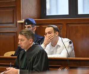 Proces Dawida Mirkowskiego o zabójstwo na Nowym Świecie. Ja go, k***a, pociąłem!