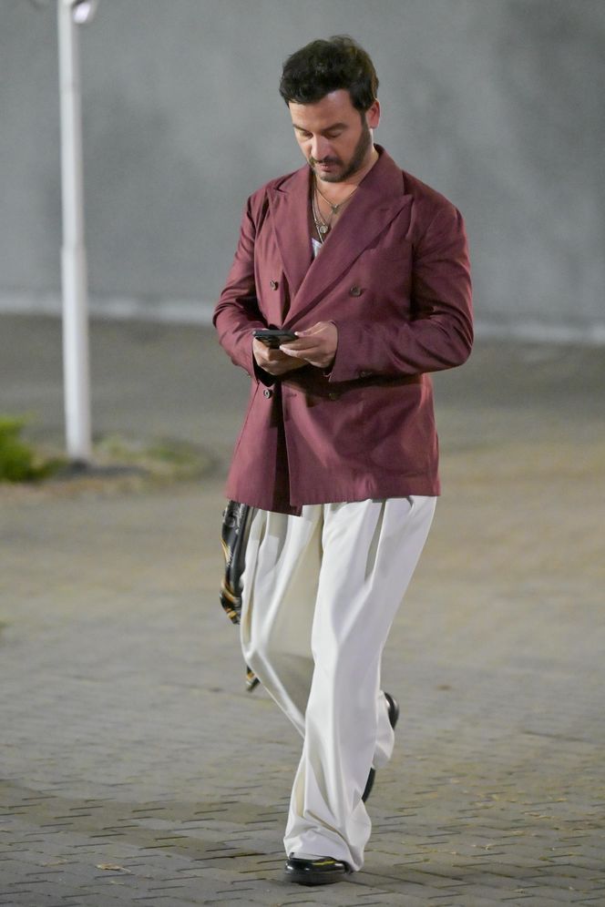 Kulisy "Tańca z Gwiazdami". Zmęczona Bursztynowicz, zakochani Kaczorowska i Rogacewicz. Szok, co zrobił Sikora