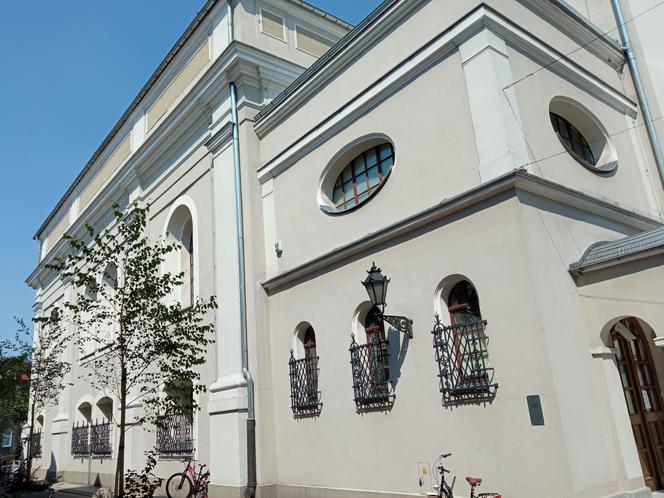 Historia synagogi w Lesznie