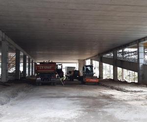 Trwa budowa parkingów typu park and ride w Toruniu. Zdjęcia z prac przy ul. Olimpijskiej i Dziewulskiego