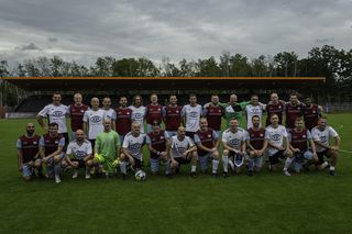 Iron Maiden i CANPACK zmierzyli się w piłkarskim pojedynku na stadionie Hutnika