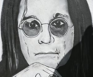 Ozzy Osbourne na Osiedlu Przyjaźń. Wyjątkowy portret Księcia Ciemności