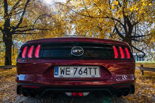 Ford Mustang GT Fastback 5.0 V8 450 KM