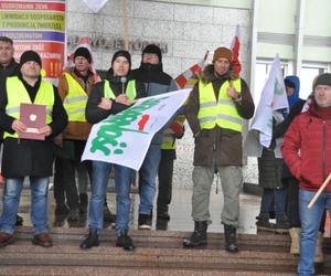 Rolnicy protestują. Utrudnienia na drogach w całej Polsce