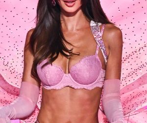 Emily Ratajkowski, pokaz Victoria's Secret