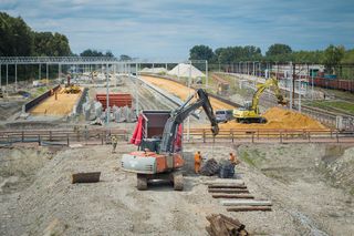 Gigantyczna inwestycja PKP w Zebrzydowicach. Pociągi pojadą szybciej po 600-metrowym moście