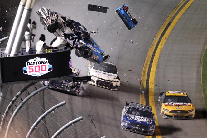 Wypadek Ryana Newmana w NASCAR