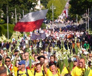 Jasna Góra: do celu dotarły kolejne pielgrzymki