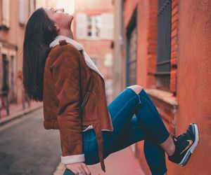 Brązowa kurtka z zamszu