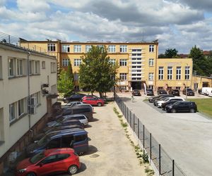 W budynku BCU nr 2 w Siedlcach znajduje się duża hala i 11 sal szkoleniowych, które zostały bardzo nowocześnie wyposażone.