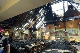 Sosnowiec. Biskup odprawi mszę w miejscu pożaru. Ordynariusz będzie modlił się w intencji miejscowych parafian