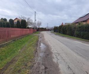 Tu było niebezpiecznie i brakowało chodnika. Mieszkańcy w końcu poczują się bezpiecznie