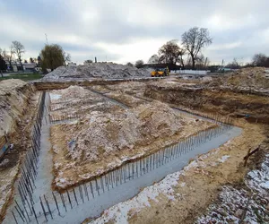 Ruszyła budowa przedszkola w Zakrzówku. Są już fundamenty