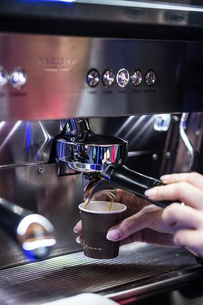 Jedziesz Platyną? Na trasie Poznań-Warszawa pojedziesz luksusowo za niewielką cenę!