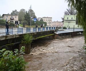 Trwa ewakuacja mieszkańców z Lądka Zdrój